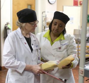 hospital food services kitchen