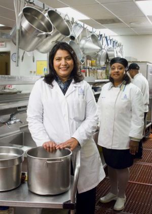 Nutritionists dietitians hospital kitchen